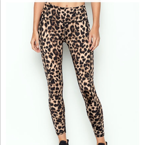 Victoria's Secret Pants - Victoria’s Secret Essential leopard Leggings